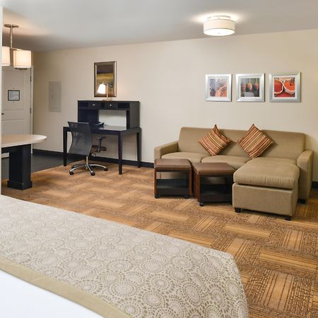 Staybridge Suites Merrillville By Ihg Bagian luar foto