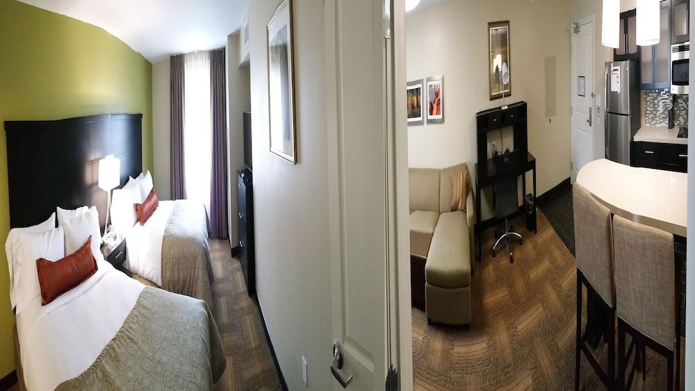 Staybridge Suites Merrillville By Ihg Bagian luar foto