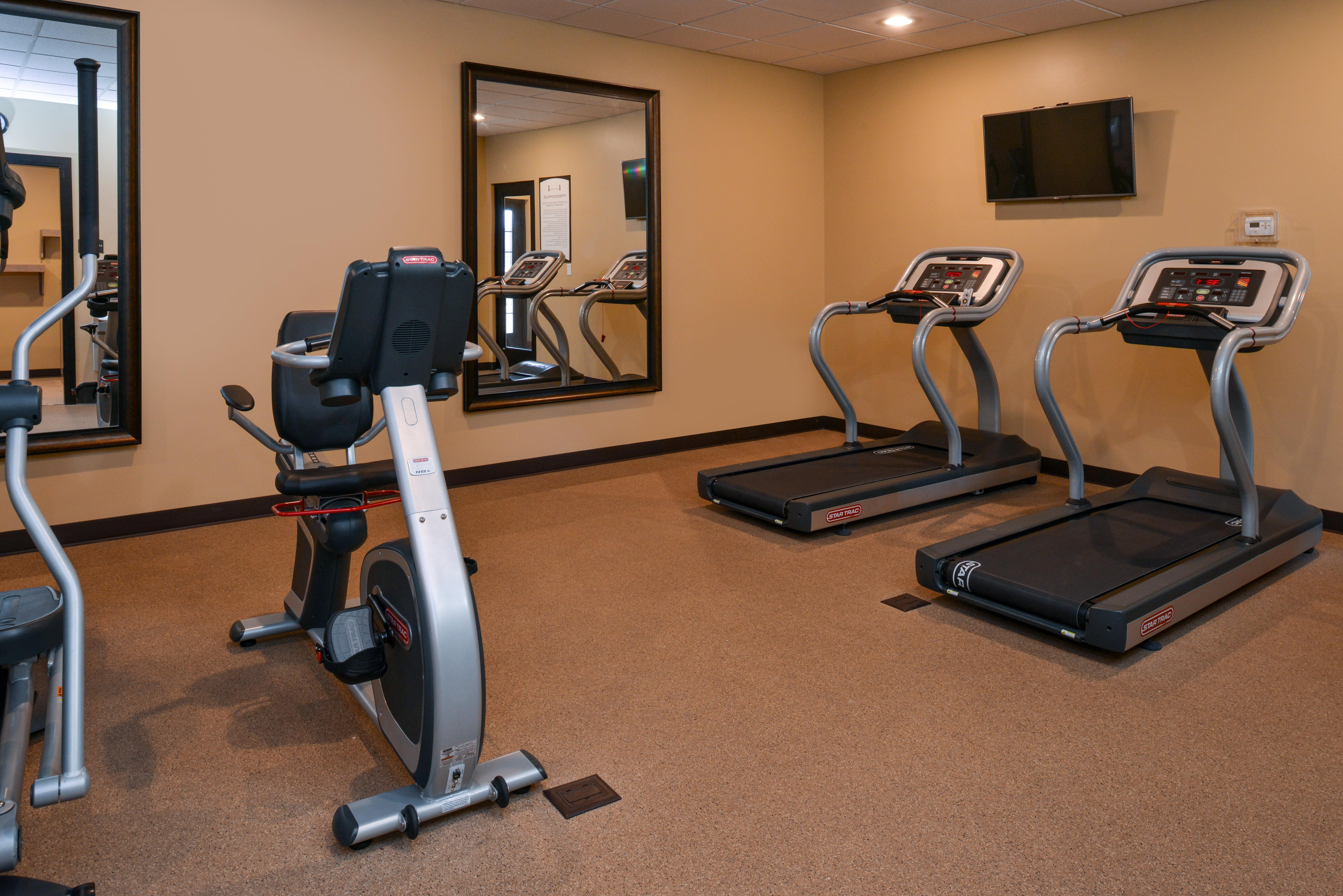 Staybridge Suites Merrillville By Ihg Bagian luar foto