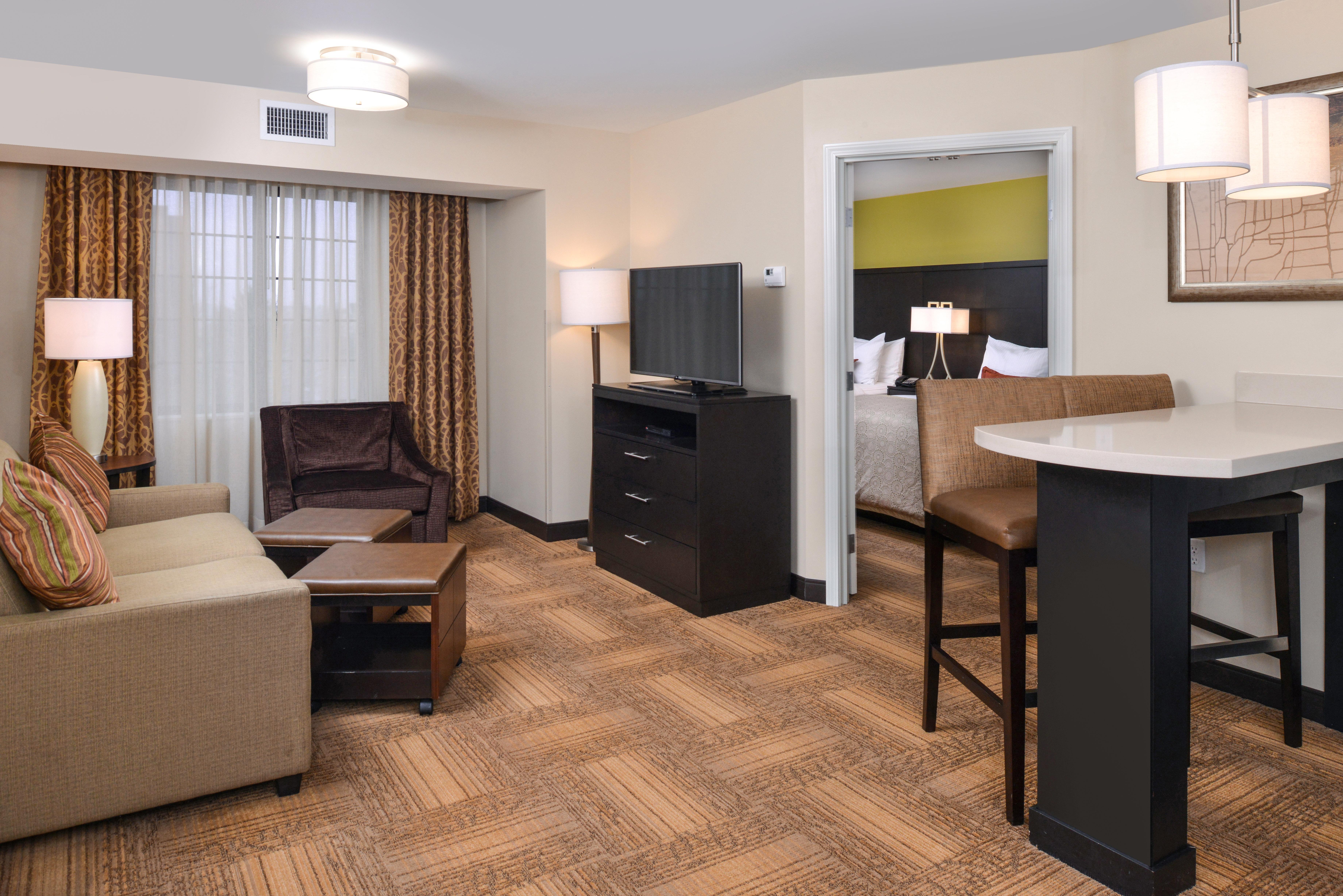 Staybridge Suites Merrillville By Ihg Bagian luar foto