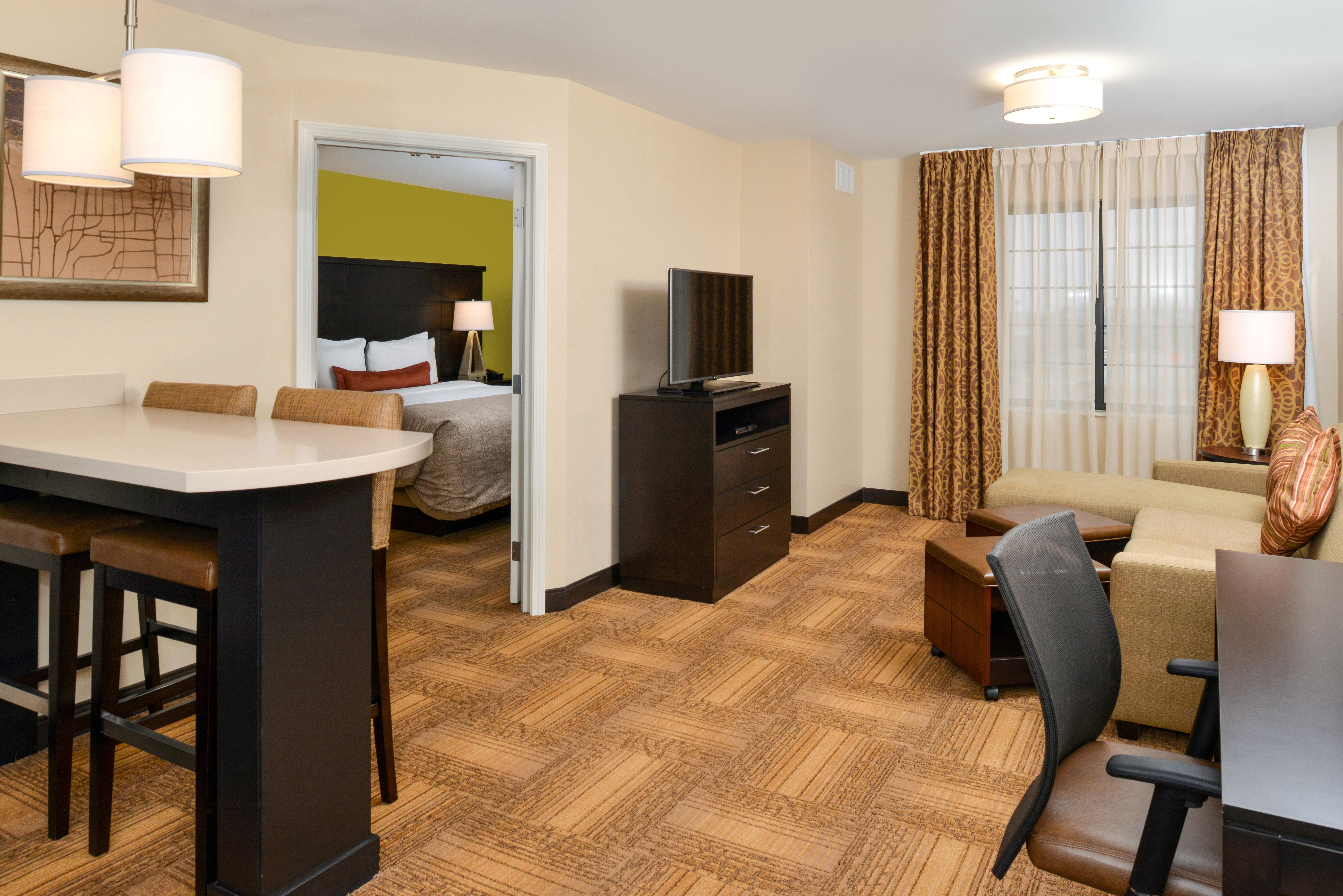 Staybridge Suites Merrillville By Ihg Bagian luar foto